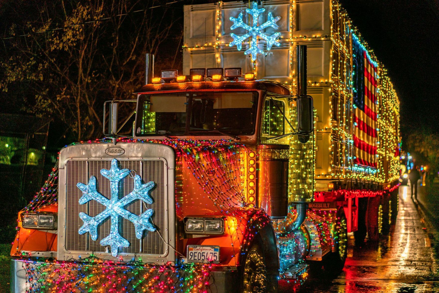 Calistoga Lighted Tractor Parade